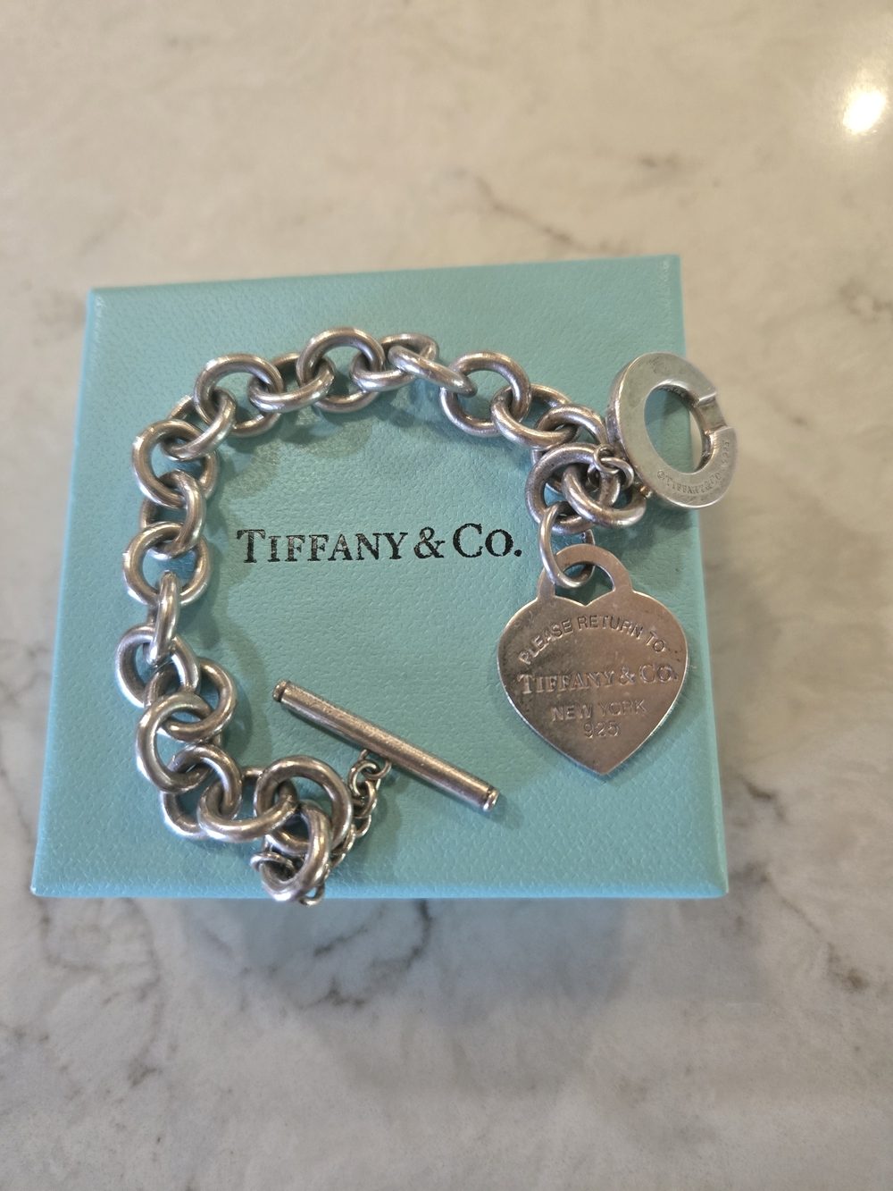 ✨ SALE Return To Tiffany's Heart Charm Bracelet w/ Box - Picture 8 of 15